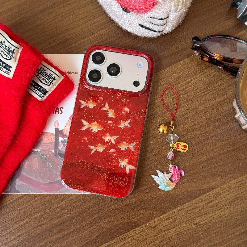 غطاء هاتف بتصميم سمكة ذهبية حم - مراجعة Phone Cases Redbubble وسعره