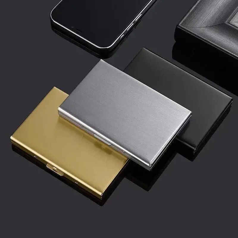 10 فتحات حامل بطاقة الائتمان غ - مراجعة Slim Card Slot Case وسعره